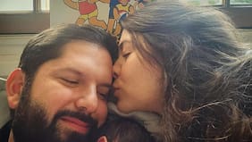 “Dormir juntos, soñar juntos”: Presidente Boric comparte dulce postal con su hija