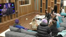 "Gran Hermano fue hecho en base a las redes sociales, a lo que uno aparenta ser", "el ambiente dentro de Chilevisión es de funeral. Todos con cara de velorio...", comentan en panel de industria televisiva