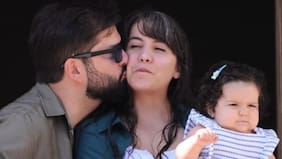 “Te amo compañera”: el emotivo saludo del presidente Gabriel Boric a su pareja Paula Carrasco