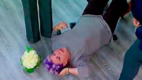 La aparatosa caída de Paty Maldonado: "¡Te dije CTM que se iba a cortar esta w...!"