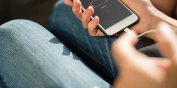 Estas son las aplicaciones que usan más batería en tu celular