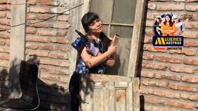 Diseñadora invita a construir en base al reciclaje y la reutilización de elementos