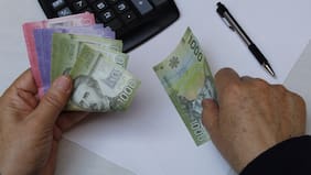 Reajuste del sueldo mínimo: ¿Cuándo y cuánto aumentará en el 2025?