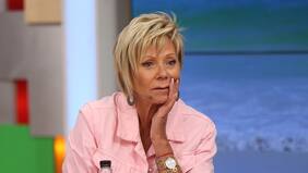 Raquel Argandoña llega a clínica psiquiátrica donde está Nano Calderón