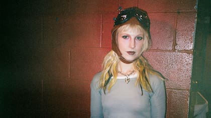 Hayley Williams confirma su primer concierto como solista en Chile: fecha, entradas y detalles del evento