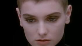 Nothing Compares 2 U: Cómo una canción menor de Prince se convirtió en el mayor hit de Sinéad O’Connor