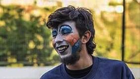 Profe malabarista de Valpo perdió el ojo en protesta de Año Nuevo