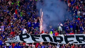 Universidad de Chile arriesga nuevas sanciones por culpa de sus hinchas