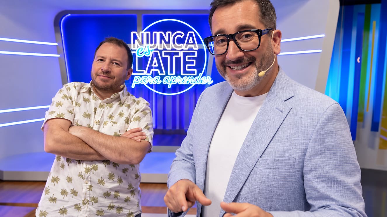 Eduardo Fuentes vuelve a la conducción estelar y al formato “Late”: trabajará junto a Gabriel León