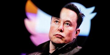 FILE PHOTO: Illustration shows Elon Musk's photo and Twitter logo