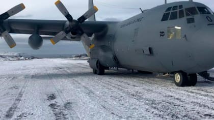 “El piloto no alcanzó a dar ningún aviso”: perito revela principal teoría sobre causa de caída del Hércules C-130