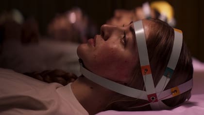 La elogiada película uruguaya de ciencia ficción “Un futuro brillante” llega al cine con funciones exclusivas