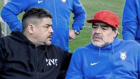“En unos días me pongo bien…”: así fue la última llamada telefónica entre Hugo y Diego Maradona