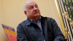 “Clínicamente estable”: Guillermo Teillier, presidente del PC, fue hospitalizado por complicaciones de salud