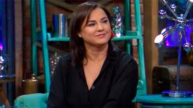 "En Iquique tú te juntabas con todos. Y llegué acá, donde Santiago se dividía por clases sociales, ‘¿de qué comuna eres...?'", recuerda Berta Lasala sobre su cambio de región a los once años