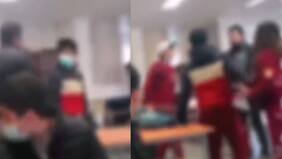 Con combos y patadas: alumnos agreden a profesor que los habría sacado de la sala por decir un garabato