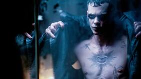 ‘El Cuervo’ tendrá categoría “R” por violencia, sangre y desnudez