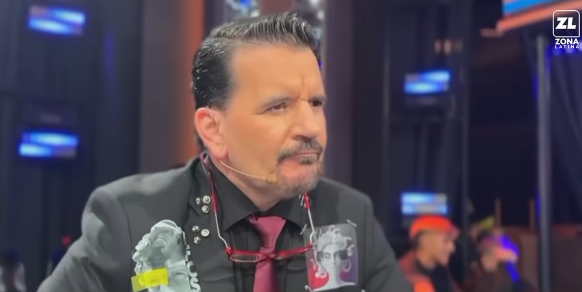 Vasco Moulian es duramente criticado por desafortunada frase sobre el suicidio: Adriana Barrientos “barrió” con él
