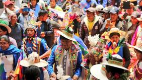 “Necesitamos que se enamoren por la patria y no por la plata…”: congreso del partido de Evo Morales terminó en batalla campal