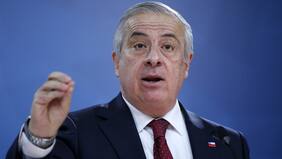 Jaime Mañalich define criterios y líneas de acción tras llegada del Coronavirus