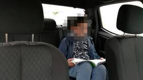 Menor debe estudiar en auto de su padre por culpa de infernales carretes