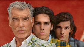 “¡Ay, esos genes de 007!”: Pierce Brosnan protagonizó sensuales fotos junto a sus hijos