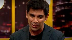 "Me llega una cajita al canal. Un colgante con una piedra, y una pulserita. Me las puse... Algo empieza a pasar en mí. Cansancio. Mucho conflicto", cuenta Juan Pablo Queraltó