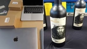 Desde computadores hasta vinos de Snoop Dogg: Aduanas subasta 508 lotes de productos y revela qué contiene el más caro
