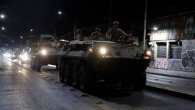 En fotos: Los militares salieron a la calle durante el toque de queda por el apagón