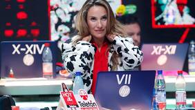 Angélica Castro: "Con mucha pena les tengo que contar que este año no podré estar en la mesa digital de la Teletón. Estoy en la clínica, no es nada grave..."