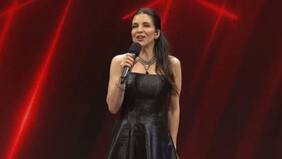 Karla Constant anunció eliminación automática de participante de The Covers que no pudo llegar al show