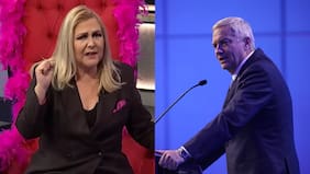 Pamela Jiles contó la verdad sobre “distendido” diálogo con José Antonio Kast: candidato cruzó todo el salón para decirle algo