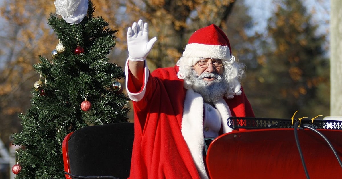 Ya vienen los regalos: Sigue la ruta del Viejito Pascuero con el Santa ...