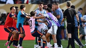 Golpes tras la final del Mundial le cuestan caro a Argentina: Paredes recibe diez fechas de castigo