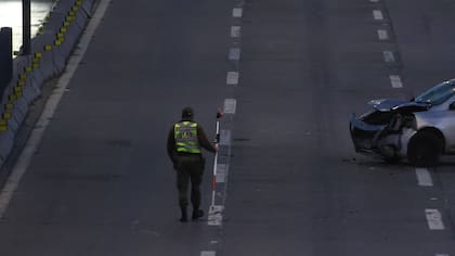 Hay un detenido y dio su versión: explican deceso de empresario que fue encontrado muerto a metros de su Mercedes-Benz