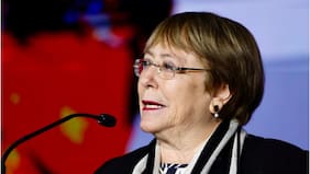 Preferencias presidenciales de los chilenos: Bachelet se ubica segunda y desplaza a Kast