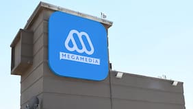 Emblemático programa de Mega vuelve con nuevo animador y entrevistadores