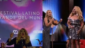 Video: pifias por abrupto corte se escucharon hasta en la conferencia de prensa de Asskha Sumathra