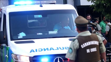 Pillan a sujeto en pleno intento de robo en Quilicura: amenazó a carabinero, funcionario le disparó y está en riesgo vital