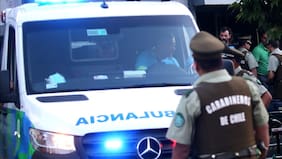 Se encerró en el baño, le pidió ayuda a su padres y vino lo peor: sujeto dispara y hiere a sus exsuegros en PAC