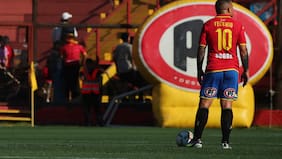 “Está para jugar una pichanga de solteros vs. casados”: histórico hispano destruye a Emiliano Vecchio