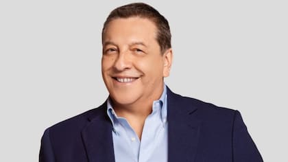 ¿Se frena su renuncia?: revelan nuevas negociaciones entre Julio César Rodríguez con Chilevisión