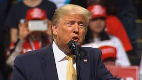 Donald Trump ataca a Brad Pitt y critica a la Acamedia por premiar a Parasite