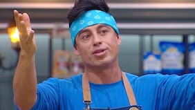 "Fallé... Me siento con esa responsabilidad y te pido disculpas. Quiero agradecerte por la tremenda persona que eres", manifiesta Bruno Zaretti a Kurt Carrera