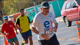 "Tatitas biónicos" saldrán a conquistar el Maratón de Santiago