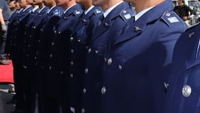 Arrestan a cinco funcionarios de la FACh por querer transportar droga en un vuelo institucional