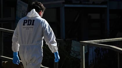 Hombre de 32 años fue asesinado a balazos al interior de su hogar en San Pedro de la Paz