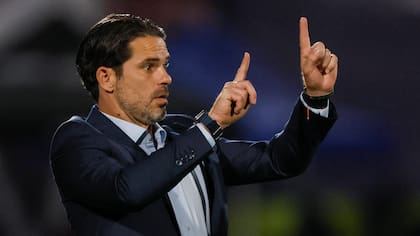 Fernando Gago recibe el alta tras sufrir un infarto: continuará su recuperación en casa
