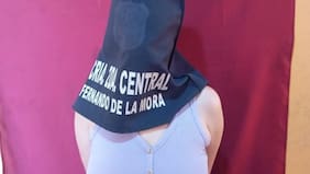 La pillaron robando, subieron la foto y se hizo viral: paraguaya sufre humillación por partida doble