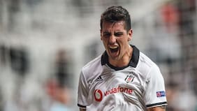 Enzo Roco sumó curiosa estadística con su gol en Europa League